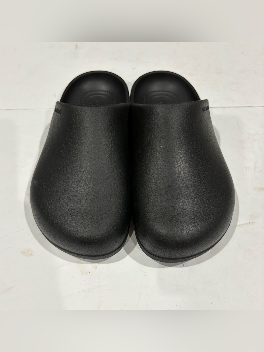 Crocs Clog Shoes Womens Size 6 Black Slip On Waterproof Lightweight Comfort